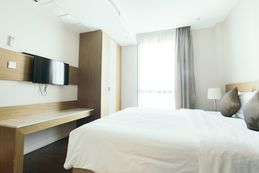 Thomson Residence Hotel Bangkok Extérieur photo
