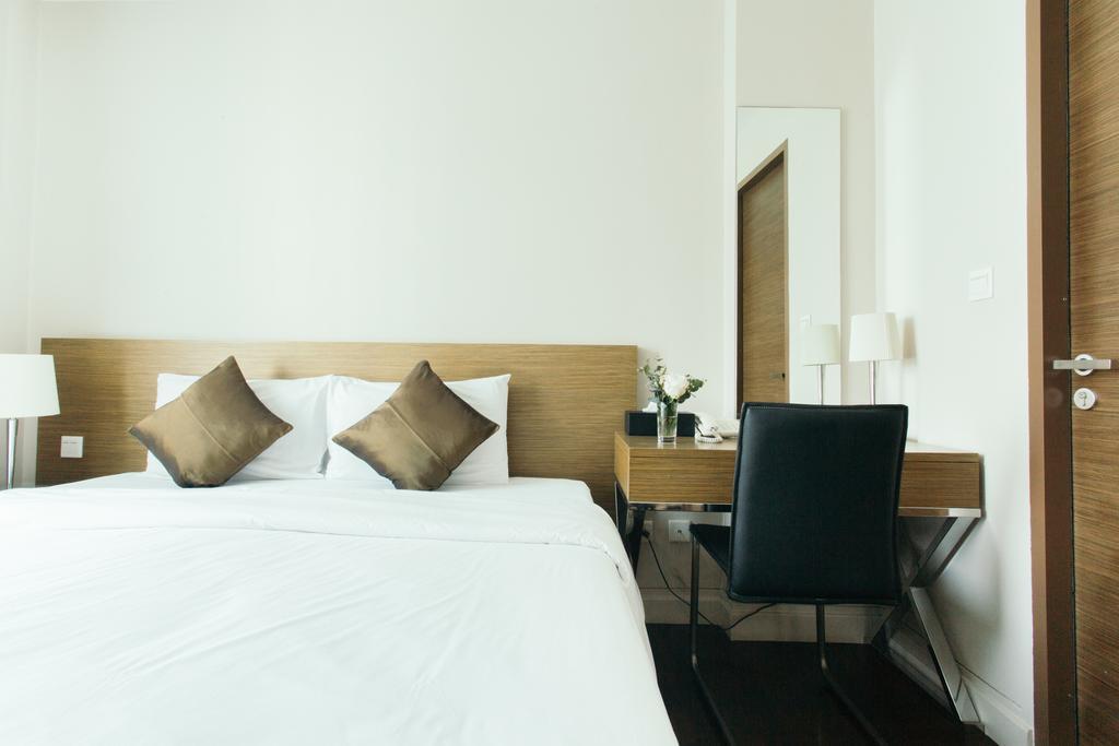 Thomson Residence Hotel Bangkok Extérieur photo